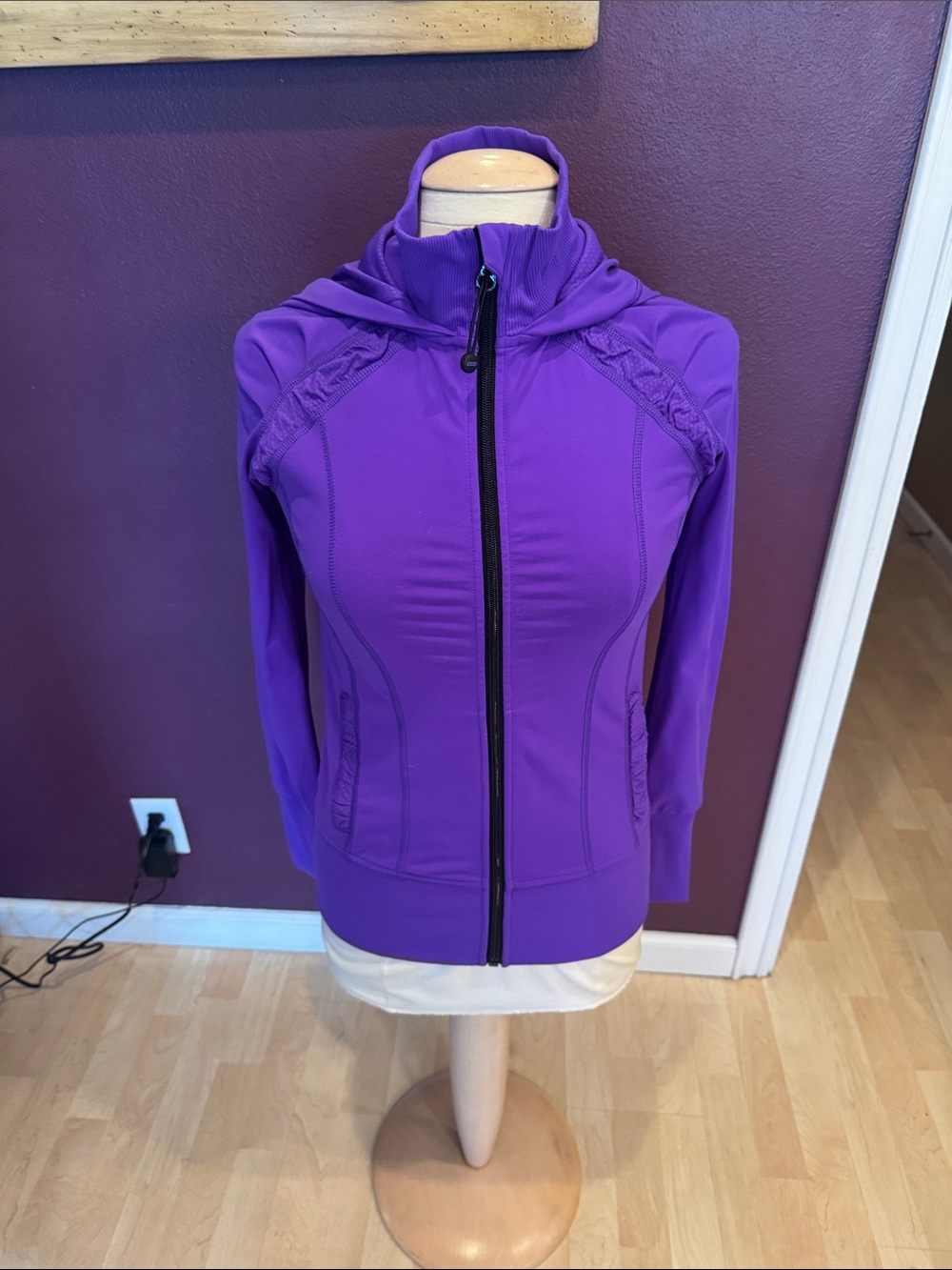 Lorna Jane Violet Full-Zip Bomber Jacket